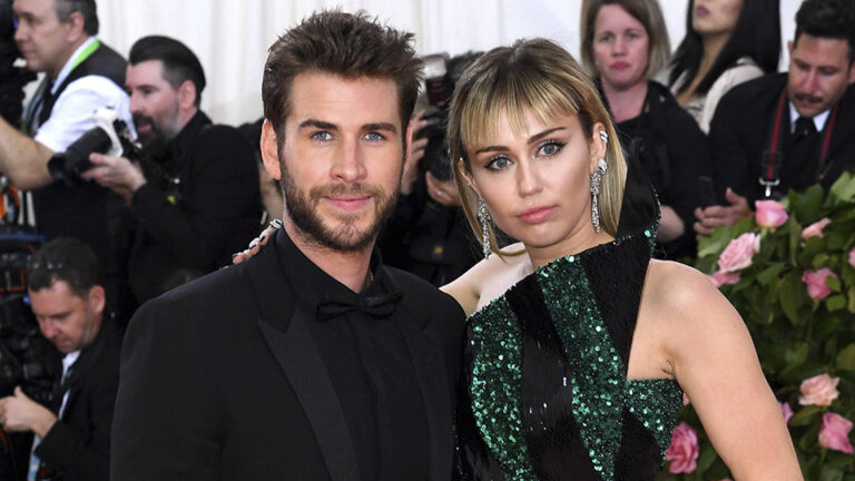 Exactly What Led To Miley Cyrus And Her Husband Splitting Up? The Whole Nine Yards!